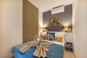Rames-Cosmo Downtown Apartment with rooftop POOL